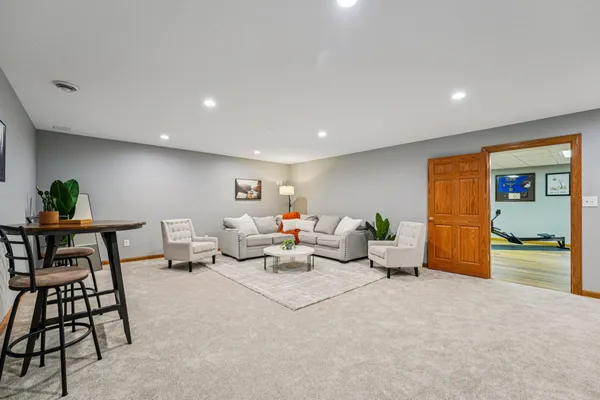 $1,149,900 | 24560 Cedar Point Road, New Prague, MN 56071
