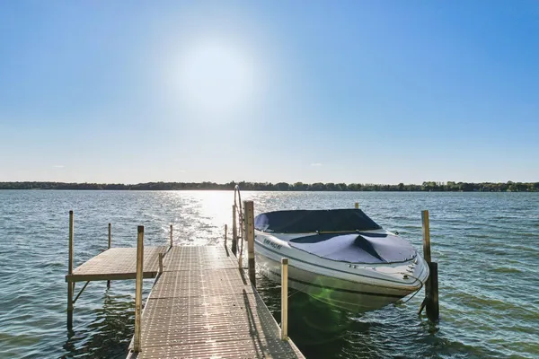 $1,149,900 | 24560 Cedar Point Road, New Prague, MN 56071