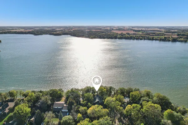 $1,149,900 | 24560 Cedar Point Road, New Prague, MN 56071