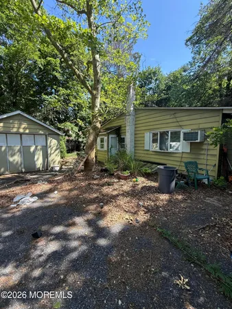 $200,000 | 247 Tiller Avenue, Beachwood, NJ 08722