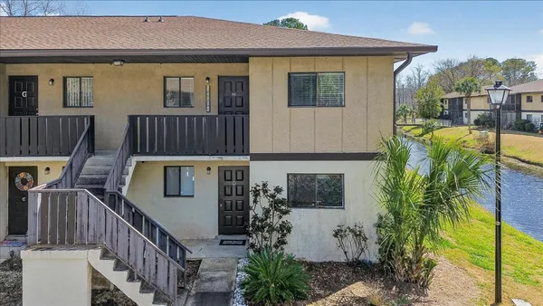 $185,000 | 2925 Dove Haven Court, Unit H, Charleston, SC 29414