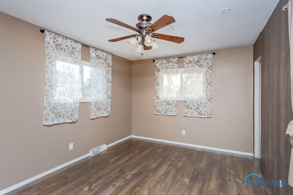 1117 Rochelle Road Toledo, OH 43615 - Photo 25 of 40 Gallery Image 25