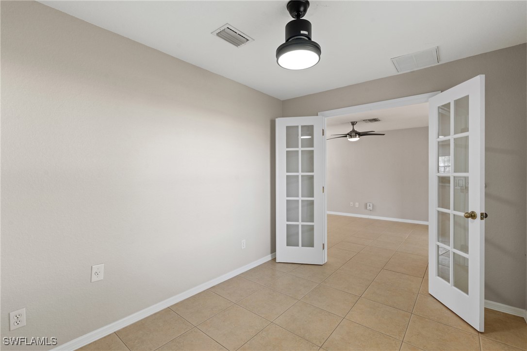 5124 Leeds Road Fort Myers, FL 33907 - Photo 12 of 46 Gallery Image 12