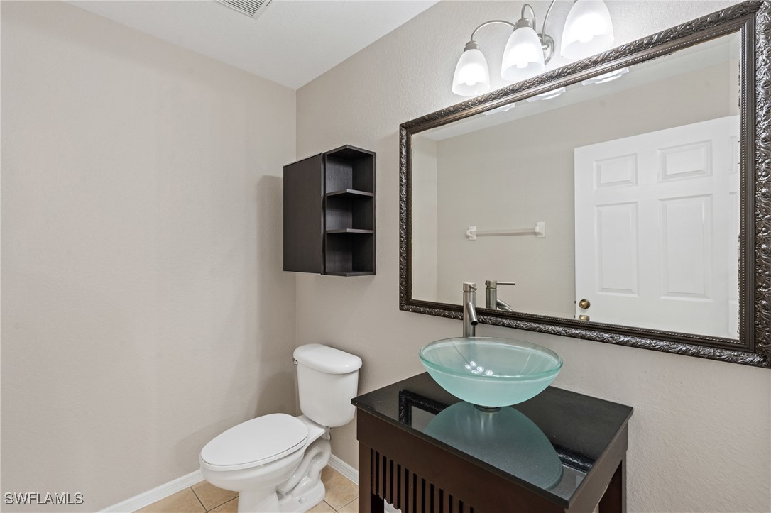 5124 Leeds Road Fort Myers, FL 33907 - Photo 13 of 46 Gallery Image 13