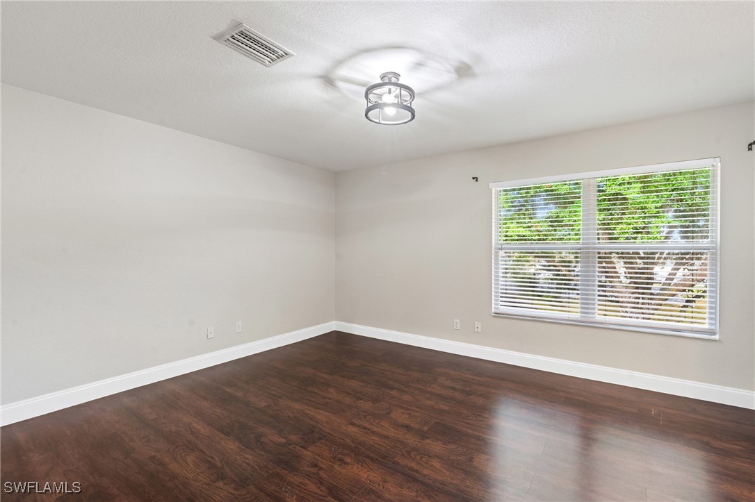 5124 Leeds Road Fort Myers, FL 33907 - Photo 14 of 46 Gallery Image 14