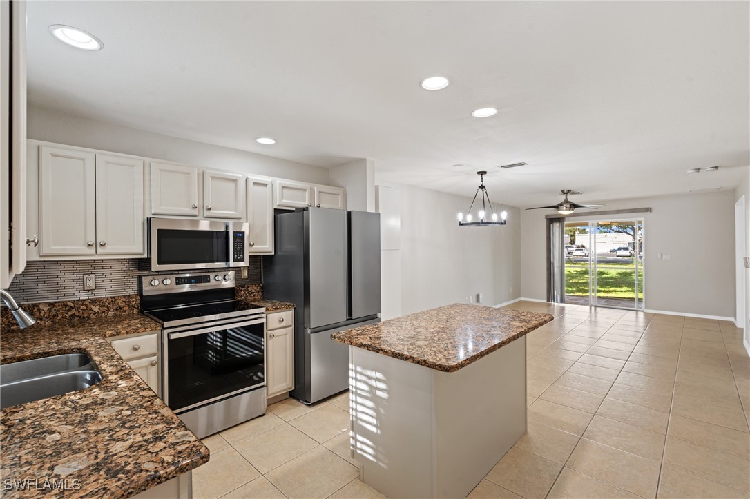 5124 Leeds Road Fort Myers, FL 33907 - Photo 2 of 46 Gallery Image 2