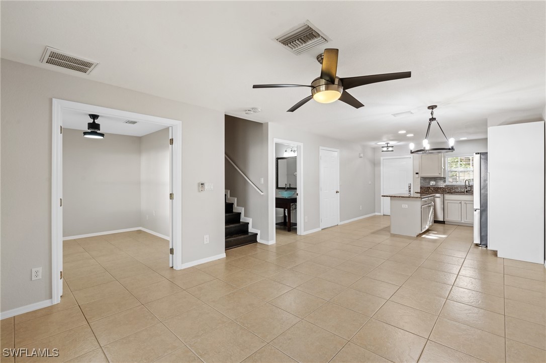 5124 Leeds Road Fort Myers, FL 33907 - Photo 8 of 46 Gallery Image 8