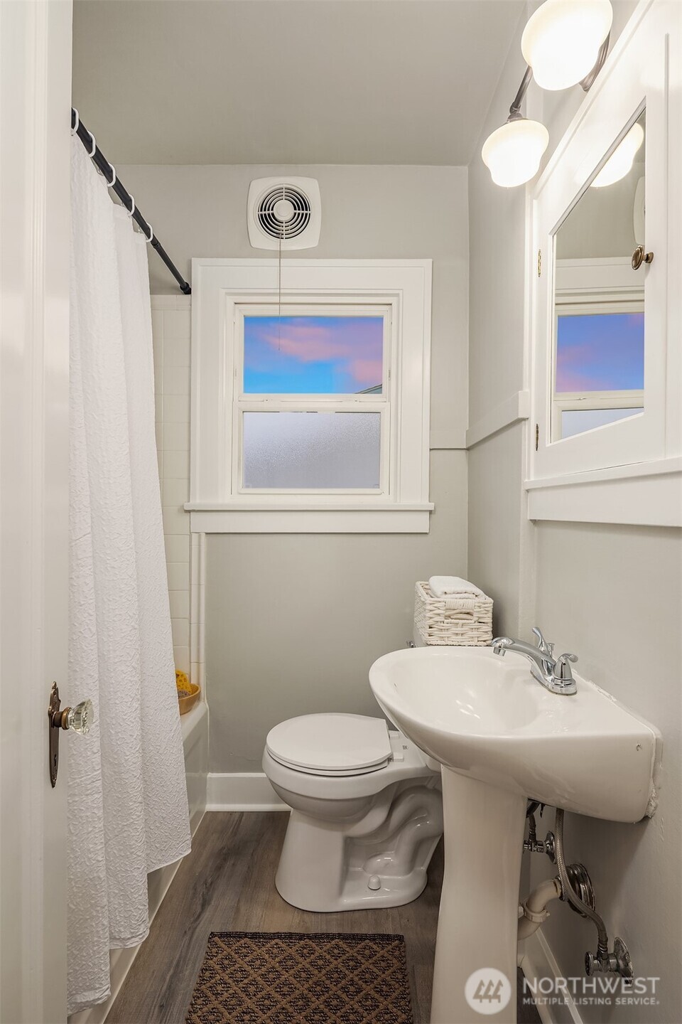 2002 State Street, Unit C Everett, WA 98201 - Photo 17 of 25