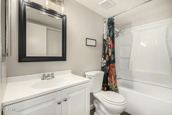 $215,000 | 5960 West Oregon Avenue, Unit 120, Glendale, AZ 85301