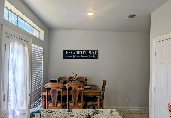 $3,100 | 5108 Foxhaven Court, Arlington, TX 76017