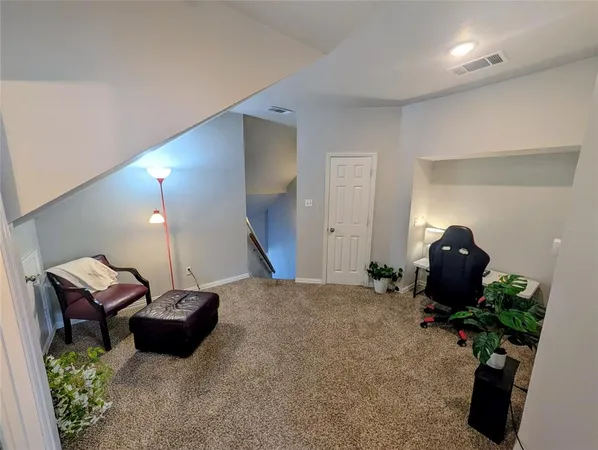 $3,100 | 5108 Foxhaven Court, Arlington, TX 76017