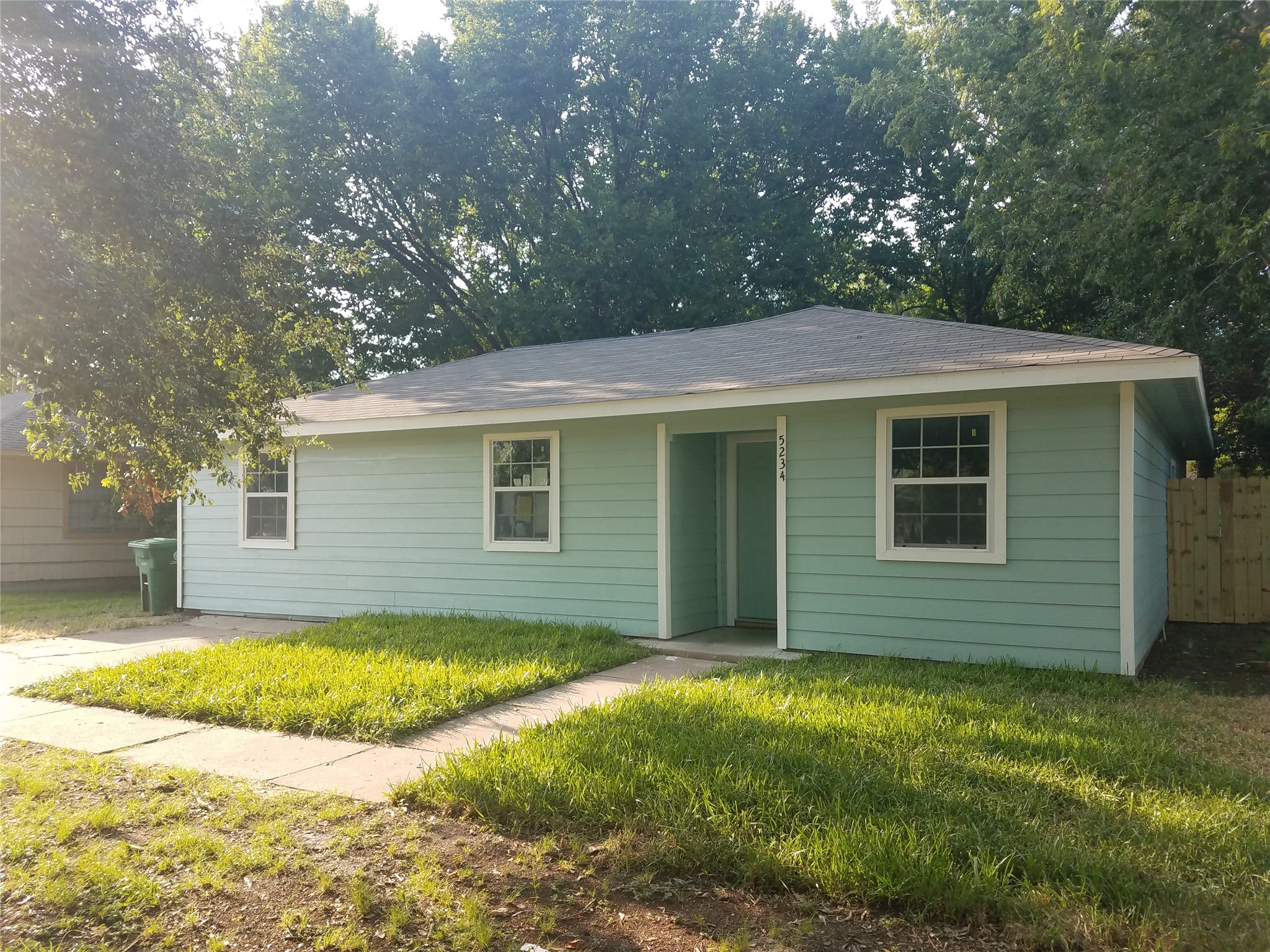 5234 Ripplebrook Drive Houston, TX 77045 - Photo 14 of 18
