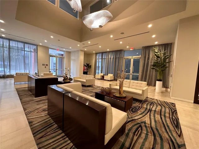 $3,100 | 7751 Northwest 107th Avenue, Unit 419, Doral, FL 33178