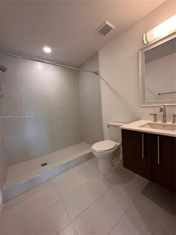 $3,100 | 7751 Northwest 107th Avenue, Unit 419, Doral, FL 33178