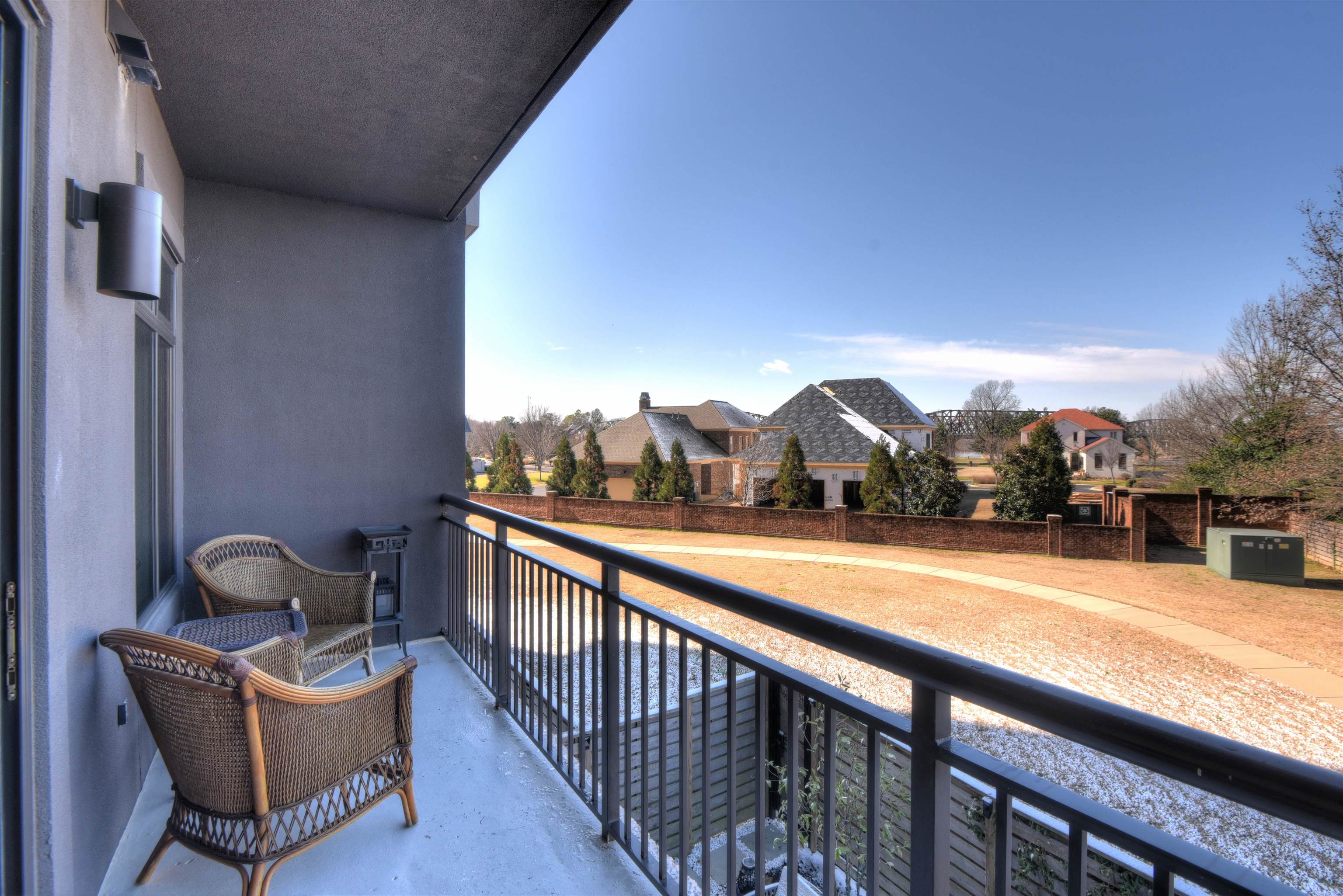 717 Riverside Drive, Unit 209 Memphis, TN 38103 - Photo 8 of 26 View of balcony
