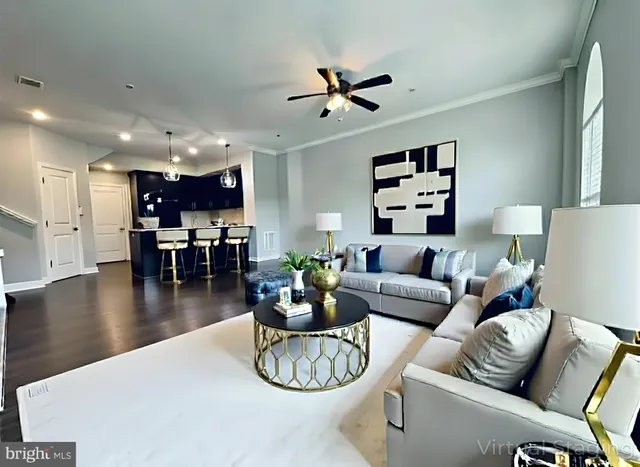 $400,000 | 5822 Oakdale Vlg Road, Ijamsville, MD 21754