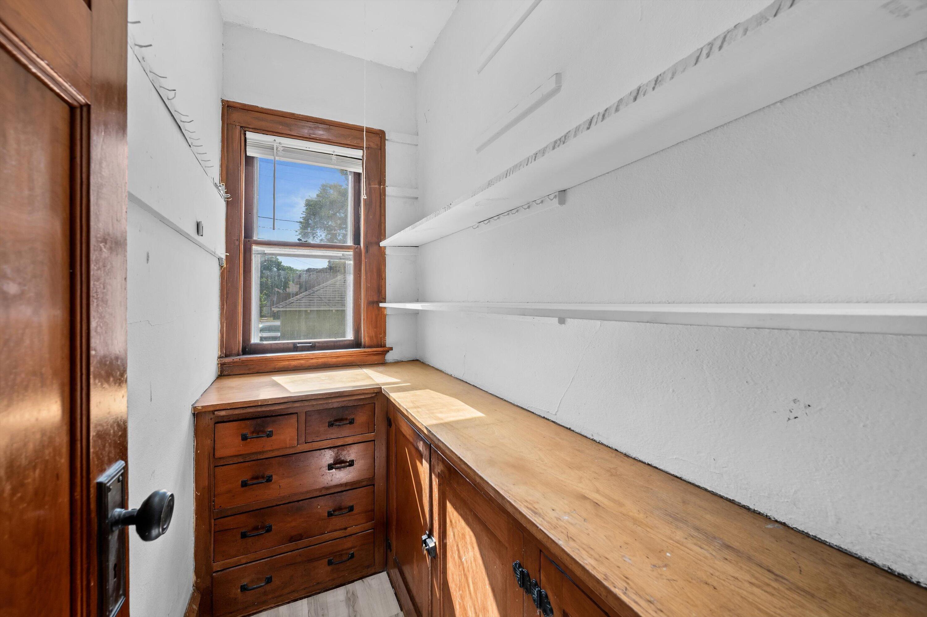 5543 North 34th Street Milwaukee, WI 53209 - Photo 14 of 37 Pantry