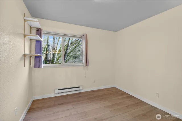 $2,600 | 9805 Avondale Road Northeast, Unit S252, Redmond, WA 98052