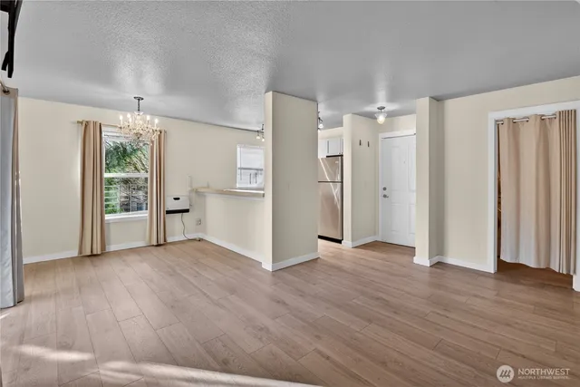 $2,600 | 9805 Avondale Road Northeast, Unit S252, Redmond, WA 98052