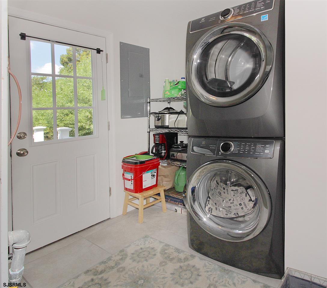 182 Jordan Road Somers Point, NJ 08244 - Photo 13 of 15 Gallery Image 13