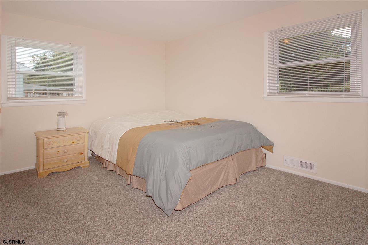 182 Jordan Road Somers Point, NJ 08244 - Photo 10 of 15 Gallery Image 10