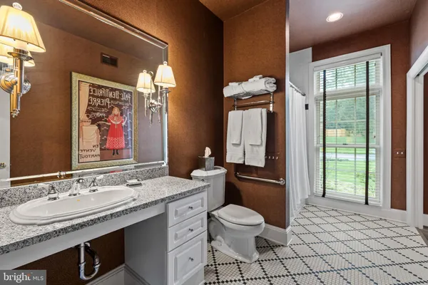 $1,125,000 | 7 Hambleton Court, Baltimore, MD 21208