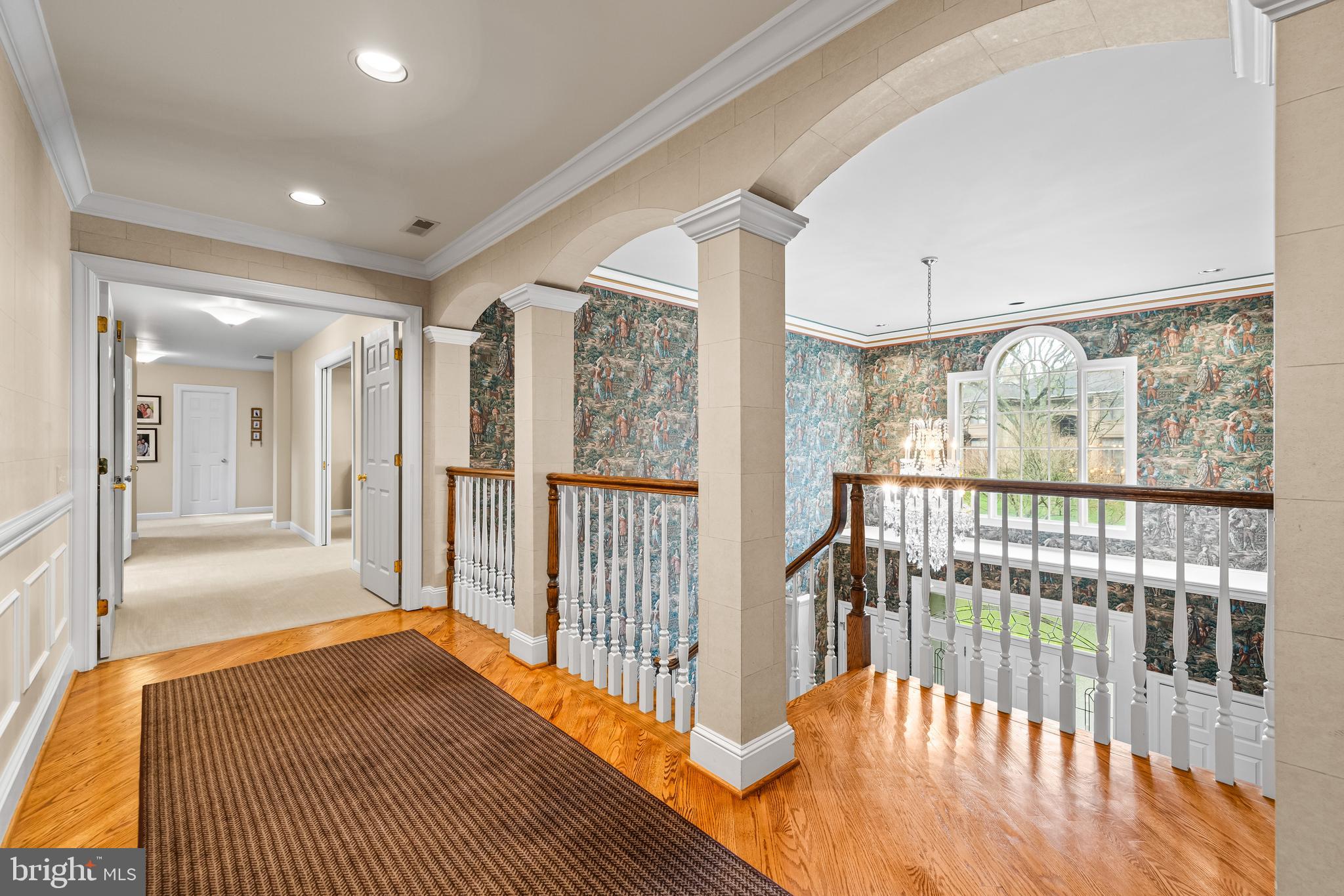 7 Hambleton Court Baltimore, MD 21208 - Photo 31 of 61 Upper Level Hallway