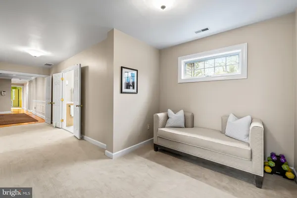 $1,125,000 | 7 Hambleton Court, Baltimore, MD 21208