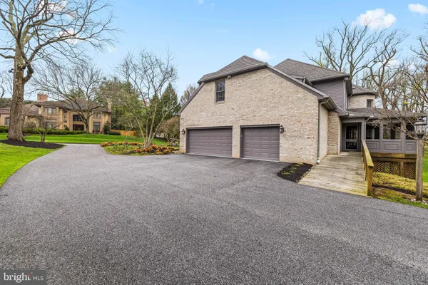 $1,125,000 | 7 Hambleton Court, Baltimore, MD 21208