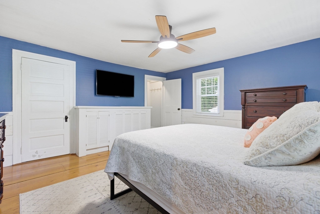 51 Grove Street Reading, MA 01867 - Photo 18 of 41