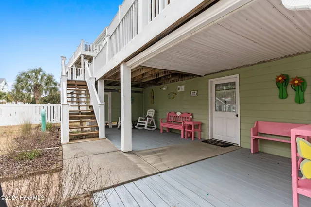 $820,000 | 118 Clipper Ship Drive, Holden Beach, NC 28462