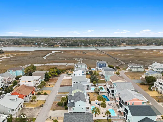 $820,000 | 118 Clipper Ship Drive, Holden Beach, NC 28462