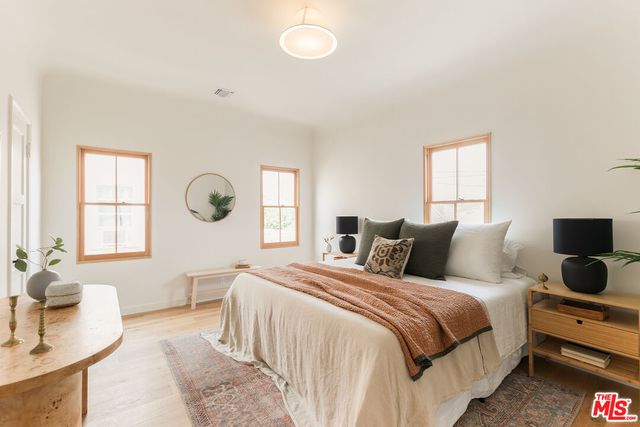 $999,000 | 346 1/2 North Gardner Street, Los Angeles, CA 90036