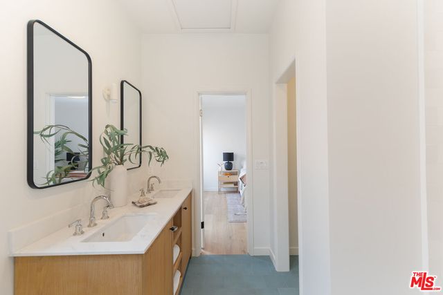 $999,000 | 346 1/2 North Gardner Street, Los Angeles, CA 90036