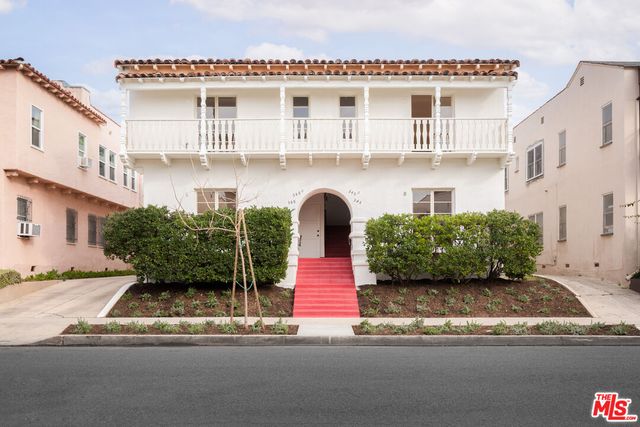 $999,000 | 346 1/2 North Gardner Street, Los Angeles, CA 90036