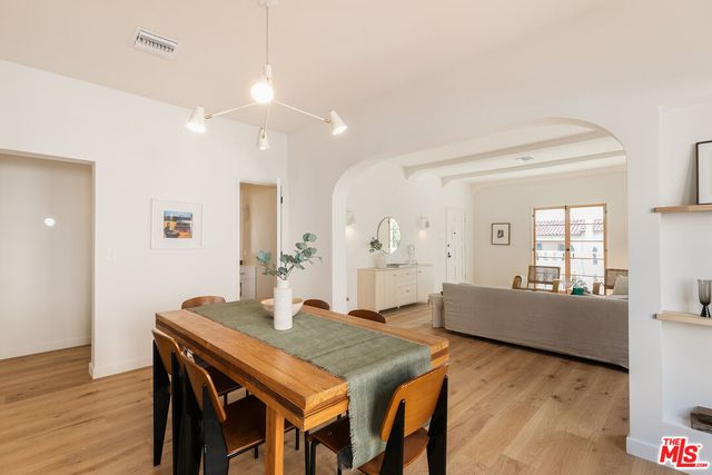 $999,000 | 346 1/2 North Gardner Street, Los Angeles, CA 90036