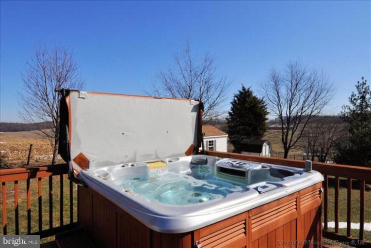 9311 Oak Spring Court Frederick, MD 21701 - Photo 24 of 30 Hot Tub