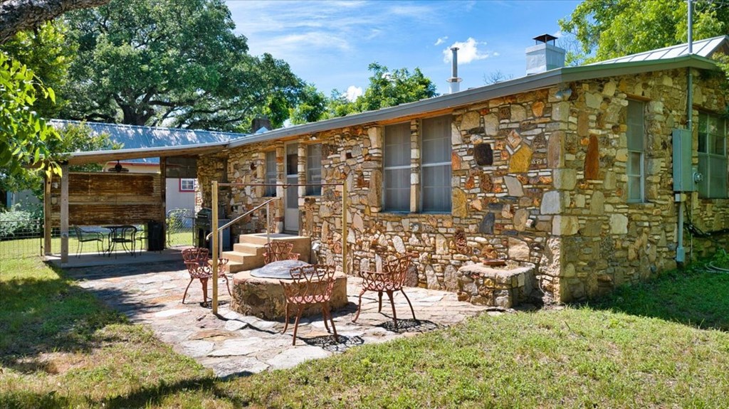 431 Fuchsia Street Mason, TX 76856 - Photo 38 of 42