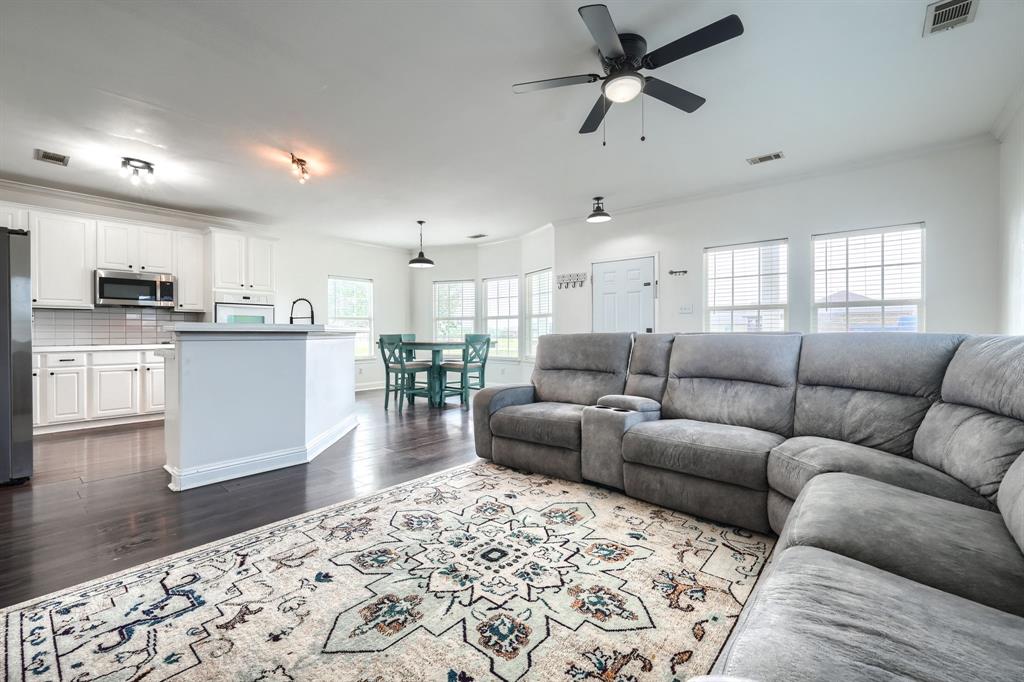 15396 Saddle Ridge Circle Terrell, TX 75160 - Photo 7 of 33
