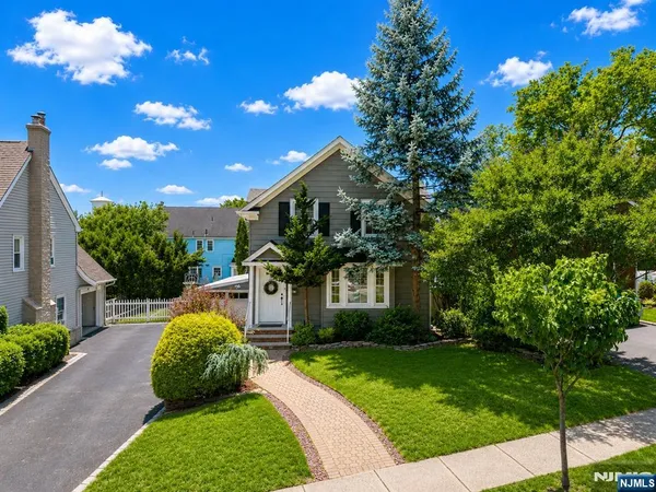 $699,900 | 327 Chestnut Street, Nutley, NJ 07110