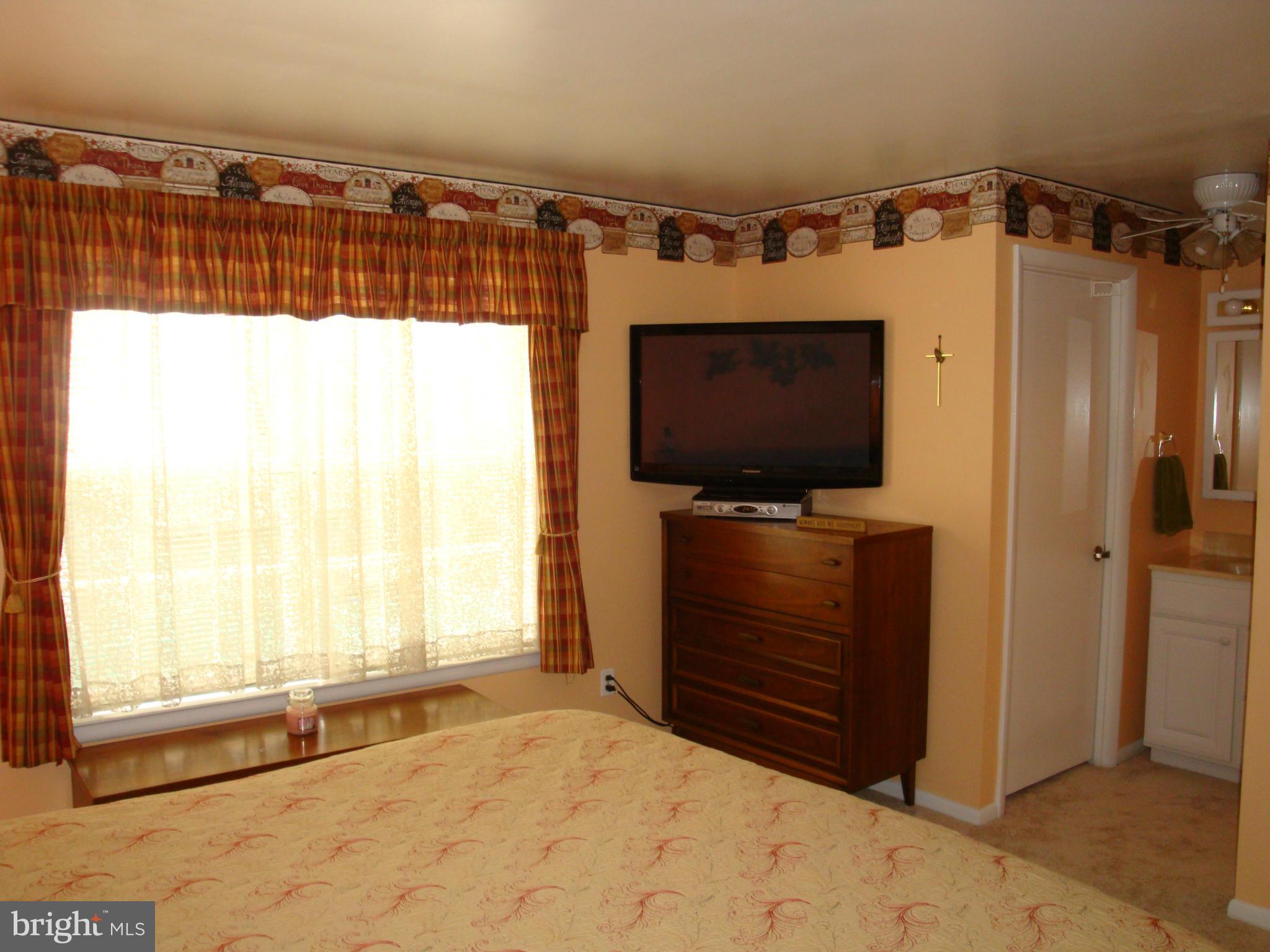 9010 Moonstone Road Baltimore, MD 21236 - Photo 14 of 30 Bedroom (Master)