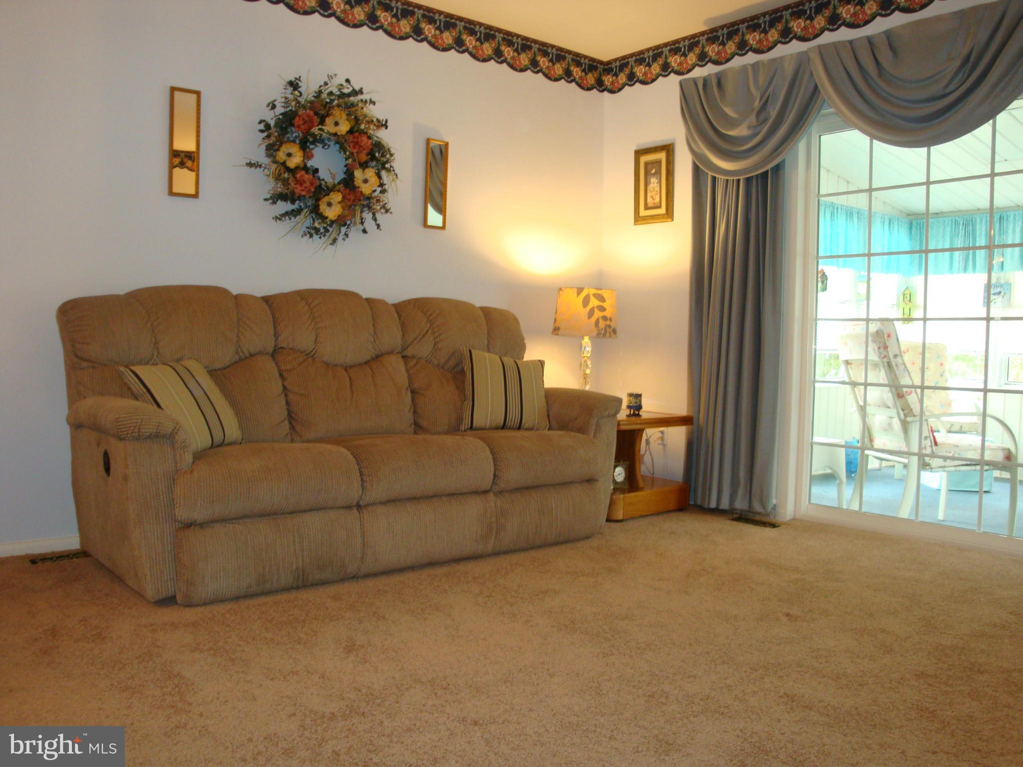 9010 Moonstone Road Baltimore, MD 21236 - Photo 6 of 30 Living Room 2