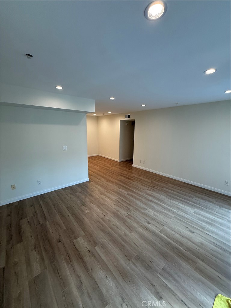 116 West Maple Street, Unit 6 Glendale, CA 91204 - Photo 5 of 13