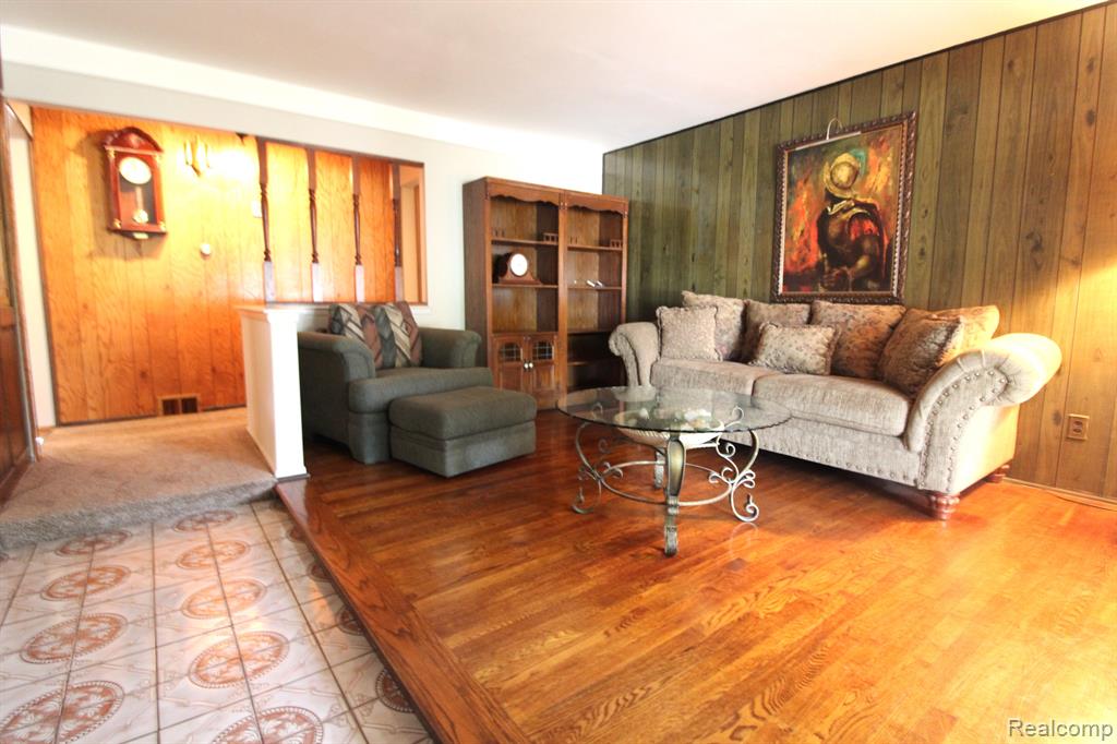 14732 East 13 Mile Road Warren, MI 48088 - Photo 4 of 40 Gallery Image 4