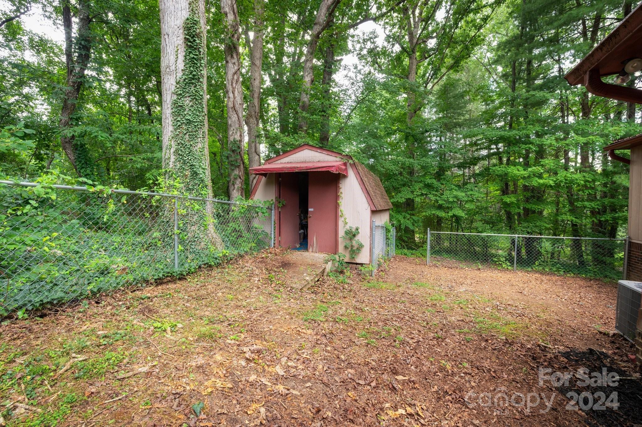36 McKinney Road Asheville, NC 28806 - Photo 20 of 21 Gallery Image 20