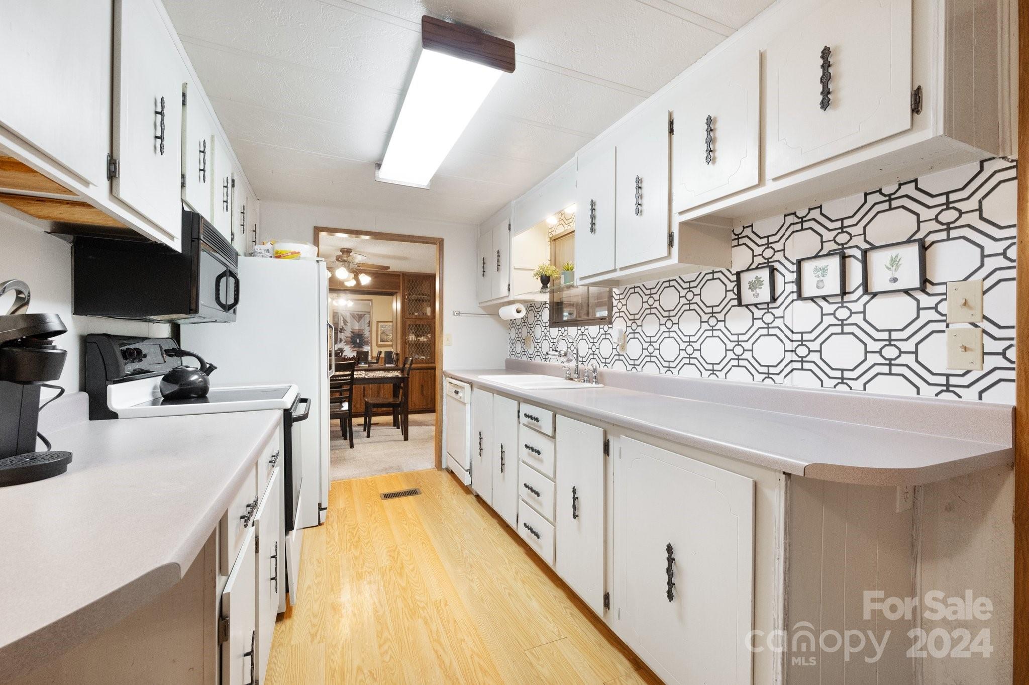 36 McKinney Road Asheville, NC 28806 - Photo 7 of 21 Gallery Image 7
