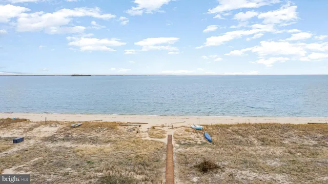 $1,339,900 | 3095 Calvert Boulevard, Lusby, MD 20657