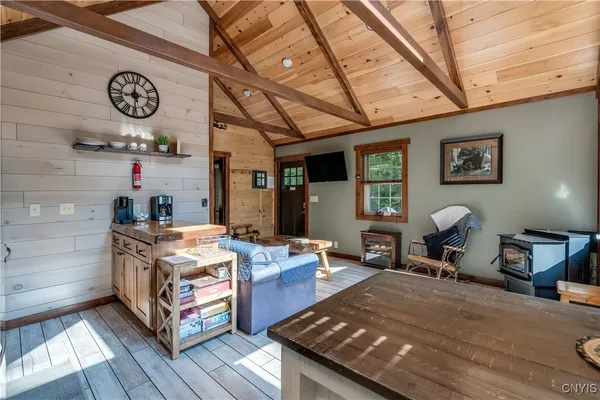 $282,500 | 6150 South Chases Lake Road, Glenfield, NY 13343