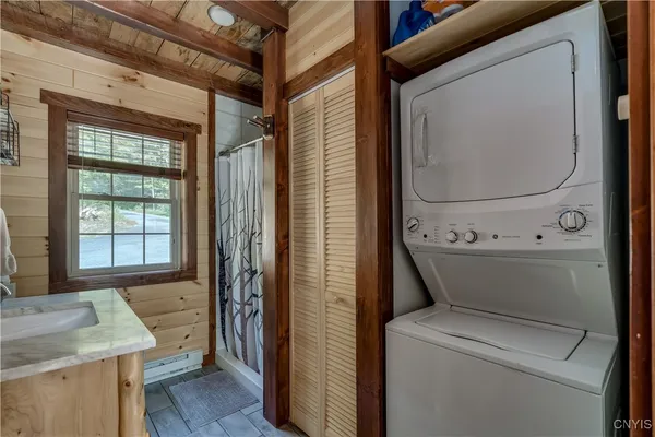 $282,500 | 6150 South Chases Lake Road, Glenfield, NY 13343