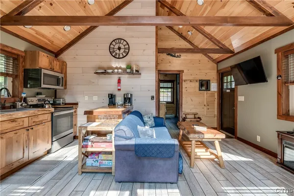 $282,500 | 6150 South Chases Lake Road, Glenfield, NY 13343